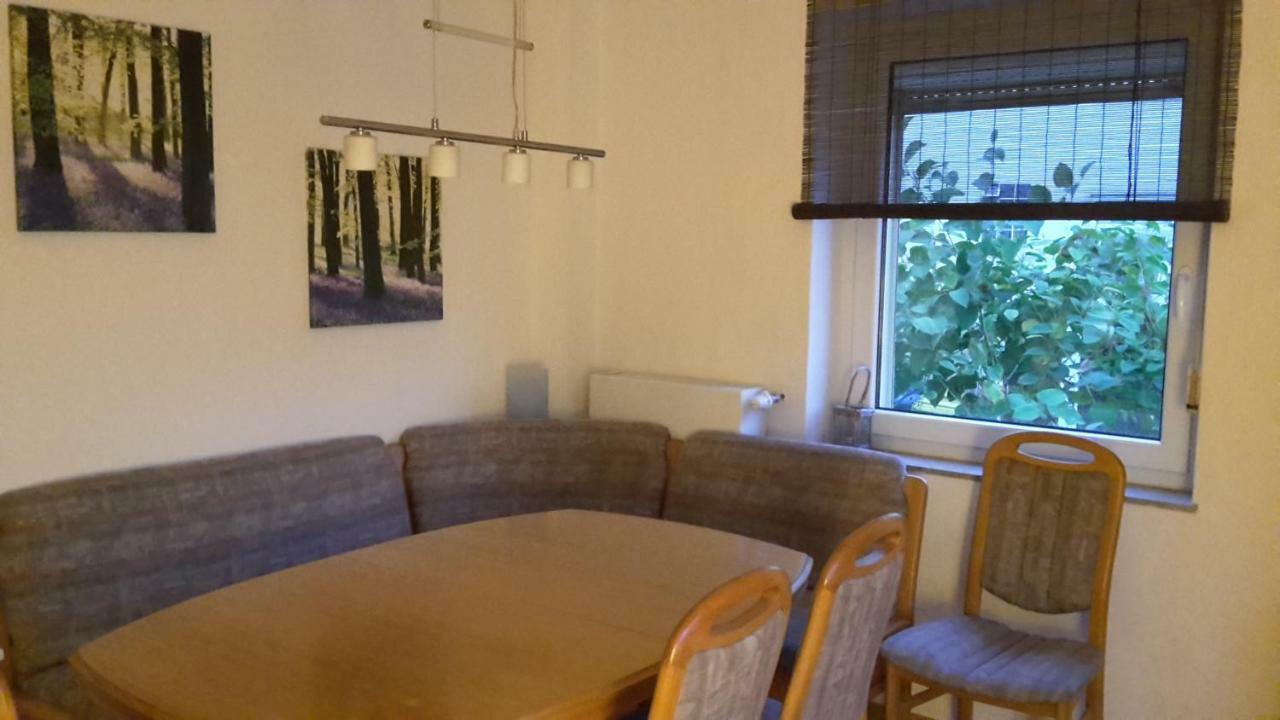 Willa Haus Zwanzig Weisel Zewnętrze zdjęcie