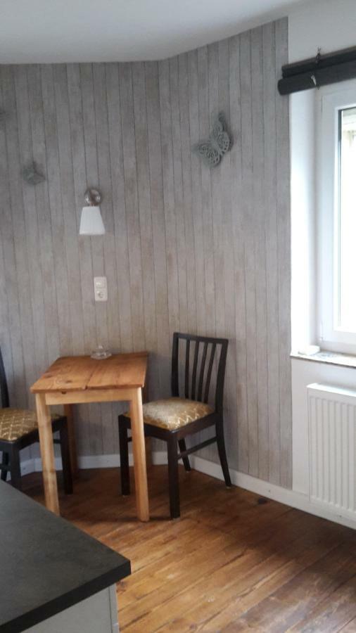 Willa Haus Zwanzig Weisel Zewnętrze zdjęcie